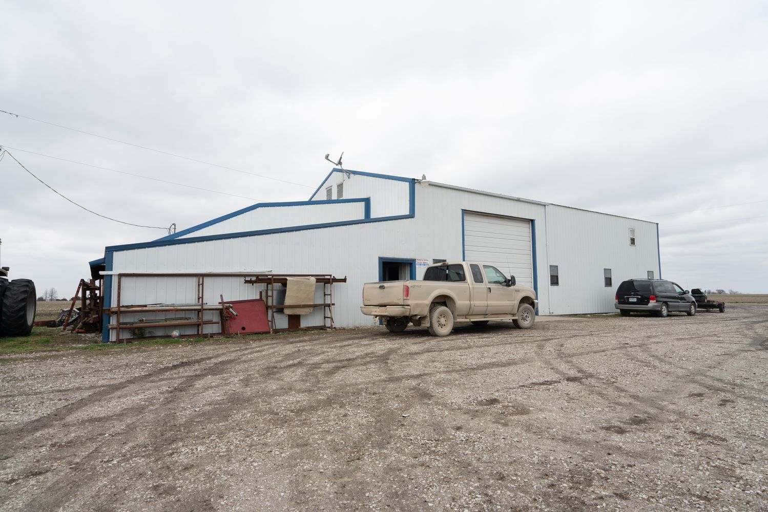 1975 County Road 1440, Moberly, MO 65270